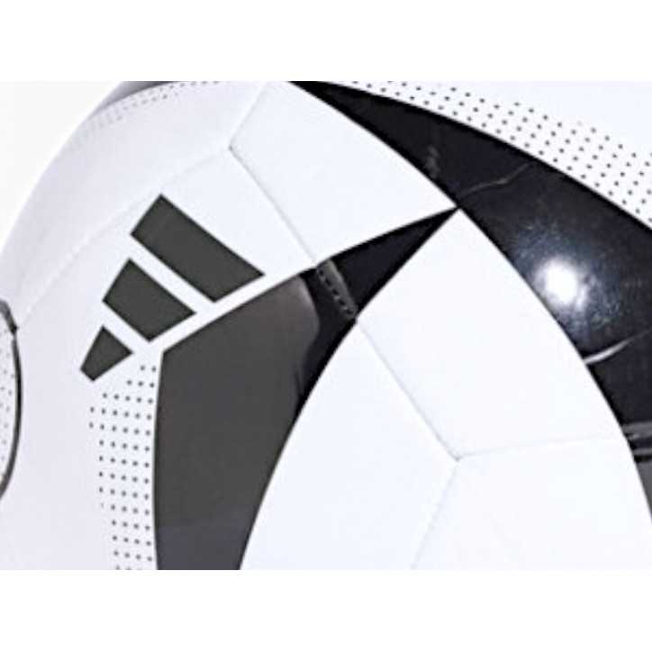 Balón de Fútbol Adidas Real Madrid - Tamaño de Reglamento Balón de Fútbol Adidas Real Madrid - Tamaño de Reglamento