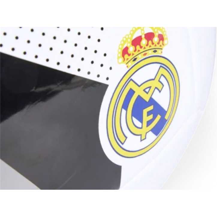 Balón de Fútbol Adidas Real Madrid - Tamaño de Reglamento Balón de Fútbol Adidas Real Madrid - Tamaño de Reglamento