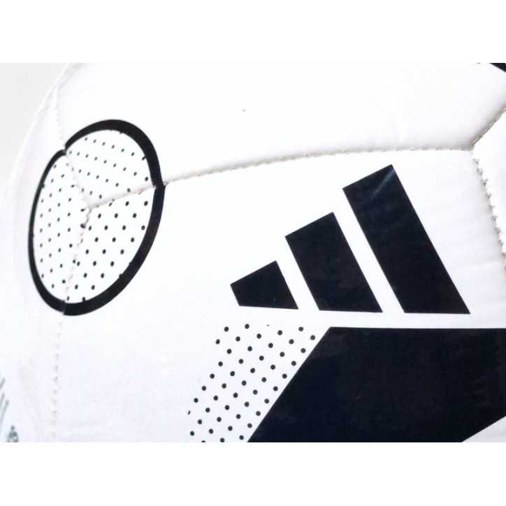 Balón de Fútbol Adidas Real Madrid - Tamaño de Reglamento Balón de Fútbol Adidas Real Madrid - Tamaño de Reglamento