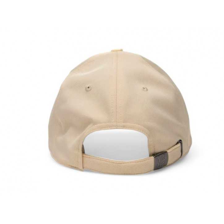 Gorra Real Madrid Beige escudo Blanco Gorra Real Madrid Beige escudo Blanco