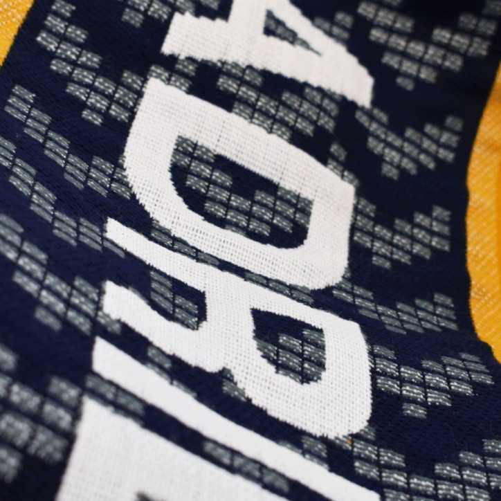 Bufanda Real Madrid Away 23/24 Nº28 Bufanda Real Madrid Away 23/24 Nº28