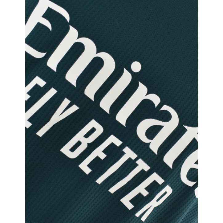 Kit Away Infantil Real Madrid 26-27 Personalizable Kit Away Infantil Real Madrid 26-27 Personalizable